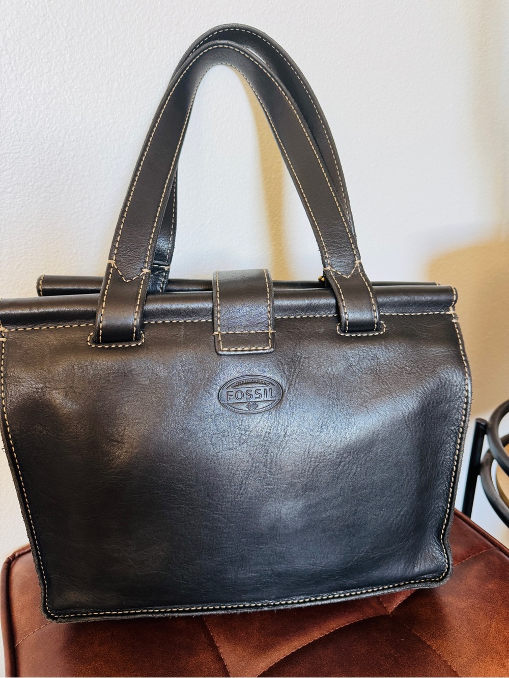 Rare Heritage Collection Vintage Fossil Black Leather Turn Lock Satchel w/ Key 🖤 - Picture 4 of 15